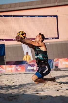 Beach volleyball men Allianz German Beach Tour 2025 Tourstop Bremen 13 06 2025 Daniel Kirchner plays the ball Bremen Waterfront Bremen Germany