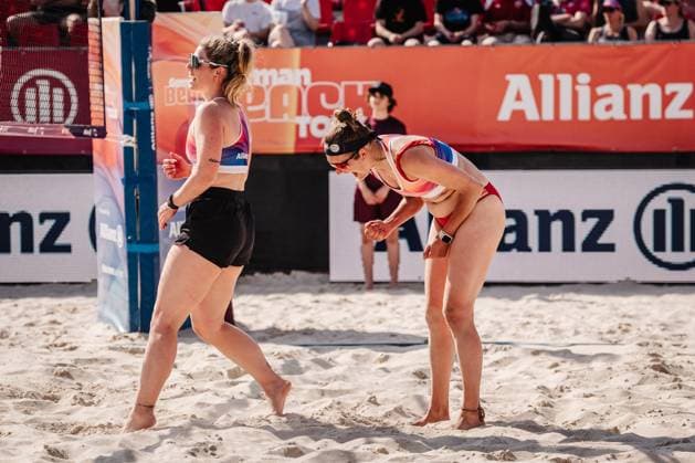 Beach volleyball women Allianz German Beach Tour 2025 Tourstop Bremen 13 06 2025 f l Sandra Ferger and Larissa Claassen cheer Bremen Waterfront Bremen Germany