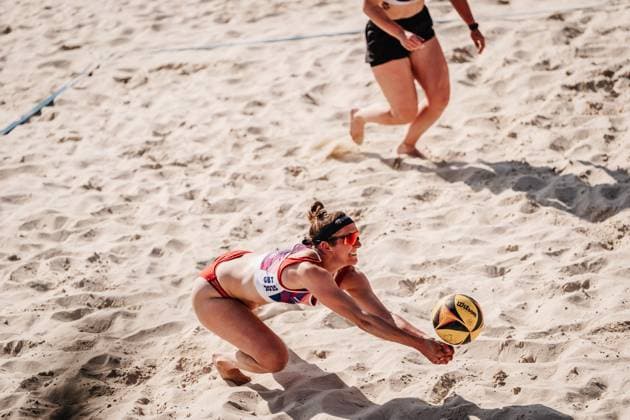 Beach volleyball women Allianz German Beach Tour 2025 Tourstop Bremen 13 06 2025 Larissa Claassen plays the ball Bremen Waterfront Bremen Germany