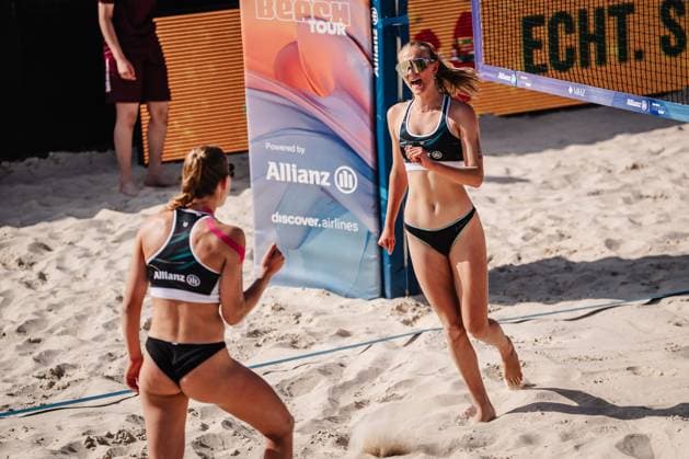 Beach volleyball women Allianz German Beach Tour 2025 Tourstop Bremen 13 06 2025 v l Mila Jancar and Clara Dressen celebrate Bremen Waterfront Bremen Germany
