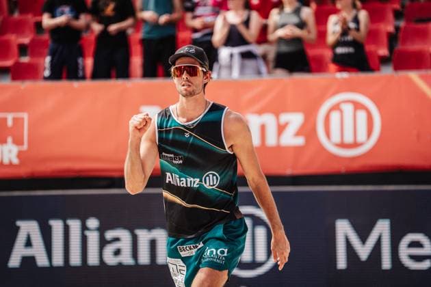 Beach volleyball men Allianz German Beach Tour 2025 Tourstop Bremen 13 06 2025 Niklas Held cheers Bremen Waterfront Bremen Germany