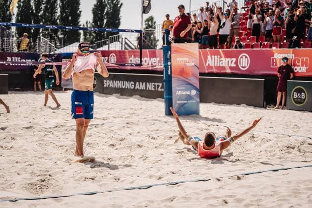 Beach volleyball men Allianz German Beach Tour 2025 Tourstop Bremen 13 06 2025 v l Bennet Poniewaz and David Poniewaz celebrate after the victory Bremen Waterfront Bremen Germany