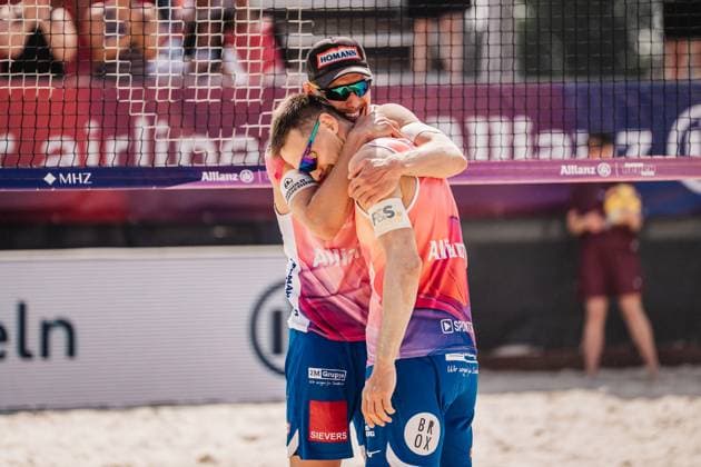 Beach volleyball men Allianz German Beach Tour 2025 Tourstop Bremen 13 06 2025 v l Bennet Poniewaz and David Poniewaz celebrate after the victory Bremen Waterfront Bremen Germany