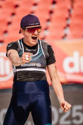 Beach volleyball women Allianz German Beach Tour 2025 Tourstop Bremen 13 06 2025 Melanie Gernert cheers Bremen Waterfront Bremen Germany