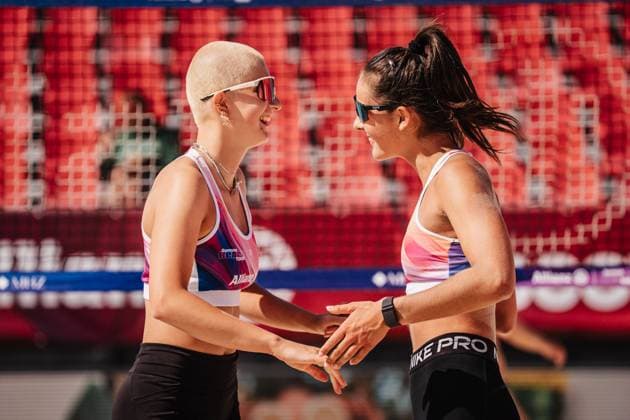 Beach volleyball women Allianz German Beach Tour 2025 Tourstop Bremen 13 06 2025 v l Mareet Maidhof and Sophia Neuss cheer Bremen Waterfront Bremen Germany