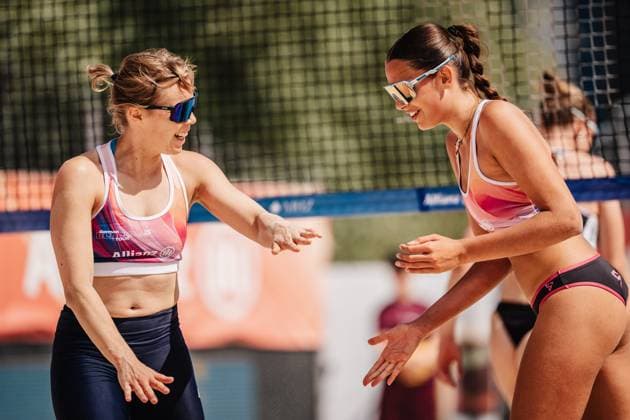 Beach Volleyball Women Allianz German Beach Tour 2025 Tourstop Bremen 13 06 2025 f l Nina Interwies and Rika Dieckmann are looking forward Bremen Waterfront Bremen Germany
