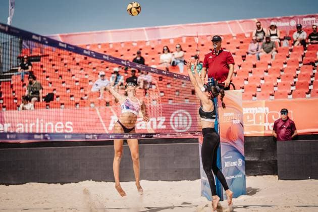 Beach volleyball women Allianz German Beach Tour 2025 Tourstop Bremen 13 06 2025 f l Rika Dieckmann attacking against Lisa Sophie Kotzan Bremen Waterfront Bremen Germany