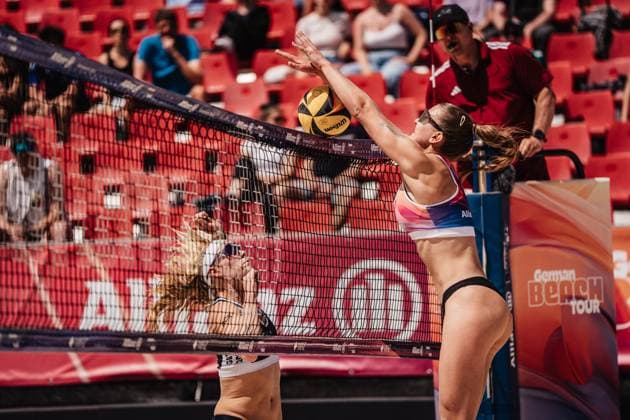 Beach Volleyball Women Allianz German Beach Tour 2025 Tourstop Bremen 13 06 2025 v l Anna Behlen vs Clara Dressen Bremen Waterfront Bremen Germany