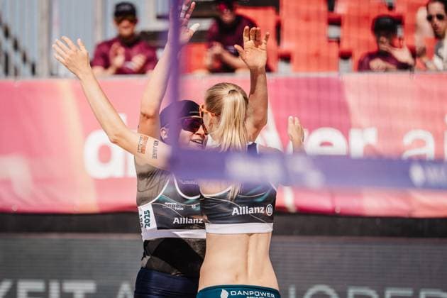 Beach volleyball women Allianz German Beach Tour 2025 Tourstop Bremen 13 06 2025 f l Melanie Gernert and Nele Barber are looking forward Bremen Waterfront Bremen Germany