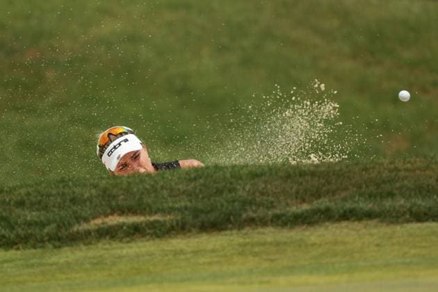 Sport Bilder des Tages Meijer LPGA, Golf Damen Classic BELMONT, MICHIGAN-JUNE 13: Lexi Thompson of the United States hits out of the bunker toward the second green during the second round of the Meijer LPGA Classic for Simply Give golf tournament at Blythefield Country Club in Belmont, MI, USA Friday, June 13, 2025. Belmont Michigan United States  Copyright: xJorgexLemusx originalFilename:lemus-meijerlp250613_nphSZ.jpg
