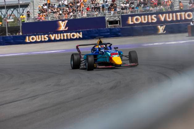 AUTO - F1 ACADEMY 2025 - MONTREAL 21 PALMOWSKI Alisha (gir), Campos Racing, Supporter by Red Bull Racing, Tatuus F4-T421, action during the 4th round of the 2025 F1 Academy Championship from June 14 to 16, 2025 on the Circuit Gilles Villeneuve, in MontrÃ al, Canada - MontrÃ alCanada  Copyright: xAlexisxPerrinx