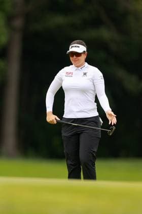 Meijer LPGA, Golf Damen Classic for Simply Give BELMONT, MICHIGAN - JUNE 13: Hannah Green of Perth, Australia lines up her putt on the 7th green during the second round of the Meijer LPGA Classic for Simply Give golf tournament at Blythefield Country Club in Belmont, MI, USA Friday, June 13, 2025. Belmont Michigan United States  Copyright: xAmyxLemusx originalFilename:lemus-meijerlp250613_npvJR.jpg
