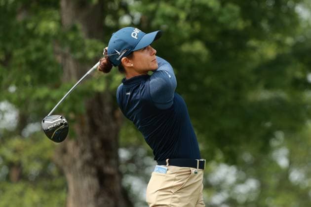Meijer LPGA, Golf Damen Classic BELMONT, MICHIGAN-JUNE 13: Azahara Munoz of Spain plays her tee shot on the second hole during the second round of the Meijer LPGA Classic for Simply Give golf tournament at Blythefield Country Club in Belmont, MI, USA Friday, June 13, 2025. Belmont Michigan United States  Copyright: xJorgexLemusx originalFilename:lemus-meijerlp250613_nppzk.jpg