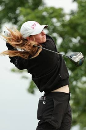 Meijer LPGA, Golf Damen Classic BELMONT, MICHIGAN-JUNE 13: Caley McGinty of England plays her tee shot on the second hole during the second round of the Meijer LPGA Classic for Simply Give golf tournament at Blythefield Country Club in Belmont, MI, USA Friday, June 13, 2025. Belmont Michigan United States  Copyright: xJorgexLemusx originalFilename:lemus-meijerlp250613_npIOq.jpg