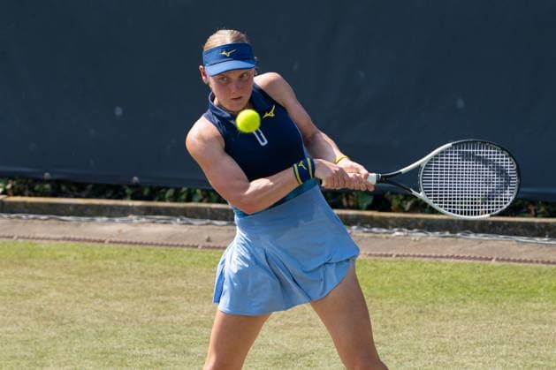 2025-06-13 2025 Libema Open Grass Court Championships Autotron ROSMALEN, NETHERLANDS - JUNE 13: Suzan Lamens of The Netherlands during the 2025 Libema Open Grass Court Championships at Autotron on June 13, 2025 in Rosmalen, Netherlands. Rosmalen Autotron Netherlands Content not available for redistribution in The Netherlands directly or indirectly through any third parties. Copyright: xMarleenxFouchierx
