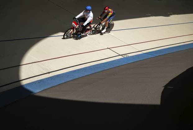 BAHNRADSPORT STEHER DERNY DM 2025 FOR EDITORIAL PURPOSES ONLY EDITORIAL USE ONLY p 13 06 2025 Erfurt German Championship Steher amp Derny 2025 at the Andreasried velodrome in the photo Derny mens preliminary race Tim Torn Teutenberg 9 with pacemaker Thomas Funck Germany Thueringen Erfurt Copyright SaschaxFromm Copyright: SaschaxFromm doc812i4y0prt41l0eyjbfl ,EDITORIAL USE ONLY Copyright: SaschaxFromm