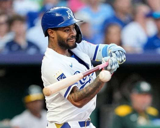 June 13, 2025: Kansas City Royals third base Maikel Garcia (11) drives a pitch in on his handsagainst the Athletics at Kauffman Stadium Kansas City, Missouri. CSM. Kansas City United States - ZUMAc04_ 20250613_zma_c04_025 Copyright: xJonxRobichaudx