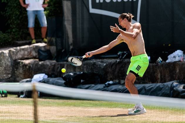 BOSS OPEN ATP250 14 06 2025 Alexander Zverev GER in training, practicing BOSS OPEN ATP250 Stuttgart, Tennisclub Weissenhof on 14 06 2025 Copyright: xBEAUTIFULxSPORTS Wunderlx