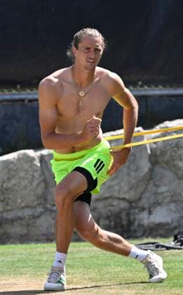 Alexander Zverev GER upper body naked warming up training tennis men BOSS Open ATP 250 Stuttgart 2025 Weissenhof BOSS Open ATP 250 Stuttgart 2025