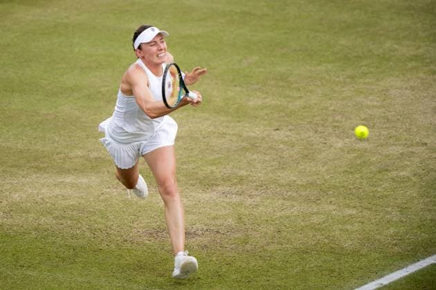 DEN BOSCH - Ekaterina Alexandrova (RUS) in her match against Elise Mertens (BEL) during the semifinals of the Libema Open. The tennis tournament takes place at the Autotron in Rosmalen. ANP SANDER KONING xVIxANPxSportx xxANPxIVx 529877316 originalFilename: 529877316.jpg