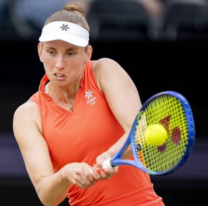 DEN BOSCH - Elise Mertens (BEL) in her match against Ekaterina Alexandrova (RUS) during the semifinals of the Libema Open. The tennis tournament takes place at the Autotron in Rosmalen. ANP SANDER KONING xVIxANPxSportx xxANPxIVx 529877716 originalFilename: 529877716.jpg