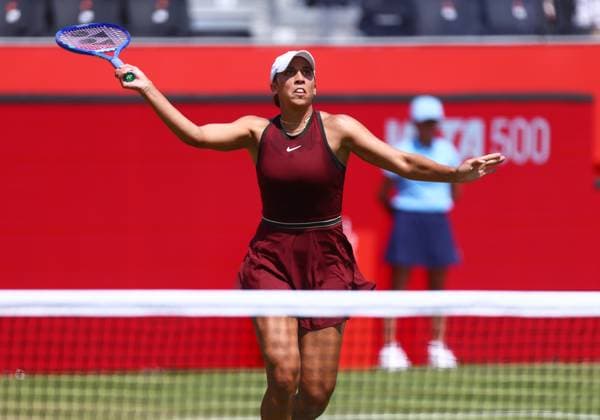 HSBC Tennis Championships, Day Five Queens Club, London, UK - 13 Jun 2025 Madison Keys (USA) in action during her Quarter Final match against Diana Shnaider in the 2025 HSBC Championships at Queens Club London Queens Club London GBR, UK NEWSPAPERS OUT Copyright: xMarkxGreenwoodx