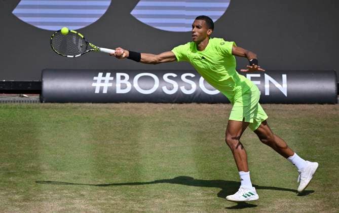 Felix Auger Aliassime CAN Action Tennis Men BOSS Open ATP 250 Stuttgart 2025 Weissenhof BOSS Open ATP 250 Stuttgart 2025