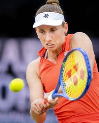 DEN BOSCH - Elise Mertens (BEL) in her match against Ekaterina Alexandrova (RUS) during the semifinals of the Libema Open. The tennis tournament takes place at the Autotron in Rosmalen. ANP SANDER KONING xVIxANPxSportx xxANPxIVx 529878818 originalFilename: 529878818.jpg