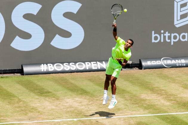 BOSS OPEN ATP250 14 06 2025 Felix Auger Aliassime CAN in match against Taylor Fritz USA BOSS OPEN ATP250 Stuttgart, Tennisclub Weissenhof on 14 06 2025 Copyright: xBEAUTIFULxSPORTS Wunderlx