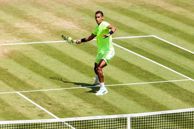 BOSS OPEN ATP250 14 06 2025 Felix Auger Aliassime CAN in match against Taylor Fritz USA BOSS OPEN ATP250 Stuttgart, Tennisclub Weissenhof on 14 06 2025 Copyright: xBEAUTIFULxSPORTS Wunderlx
