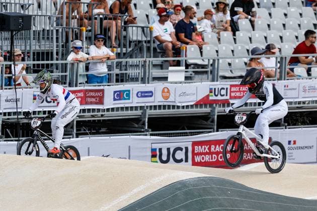 COUPE DU MONDE DE BMX 2025 MANCHE 1 PHOTOPQR LE DAUPHINE Christophe AGOSTINIS ; Sarrians ; 14 06 2025 ; Sarrians le 14 juin 2025. Coupe du Monde de BMX 2025. Manche 1. Elite Bethany Shriever et Laura Smulders. . Photo Christophe Agostinis Le Dauphiné Libéré Sarrians on June 14, 2025. 2025 BMX World Cup. Round 1. Sarrians Vaucluse Provence-Alpes-Côte d Azur France  Copyright: xPHOTOPQR LExDAUPHINE MAXPPPxChristophexAGOSTINISx 20250614JDL9622 20250614JDL9622
