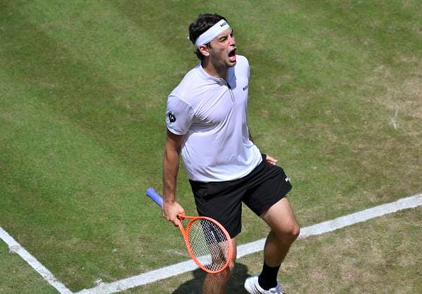 Taylor Fritz USA jubilation, joy, emotion, emotional, cheers, luck, happy, after match win Tennis Men BOSS Open ATP 250 Stuttgart 2025 Weissenhof BOSS Open ATP 250 Stuttgart 2025
