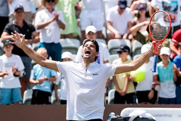 BOSS OPEN ATP250 14 06 2025 Taylor Fritz USA celebrates after winning the match against Felix Auger Aliassime CAN BOSS OPEN ATP250 Stuttgart, Tennisclub Weissenhof on 14 06 2025 Copyright: xBEAUTIFULxSPORTS Wunderlx