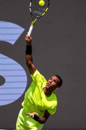 Felix Auger Aliassime CAN xettx, Germany, Stuttgart, 14 06 2025, Tennis, Boss Open, 2025, Semifinal, F Auger Aliassime CAN T Fritz USA , TC Weissenhof, Center Court