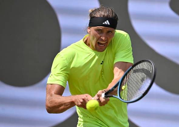 Alexander Zverev GER Action Tennis Men BOSS Open ATP 250 Stuttgart 2025 Weissenhof BOSS Open ATP 250 Stuttgart 2025