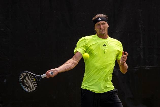 Alexander Zverev GER xettx, Germany, Stuttgart, 14 06 2025, Tennis, Boss Open, 2025, Semifinal, A Zverev GER B Shelton USA , TC Weissenhof, Center Court