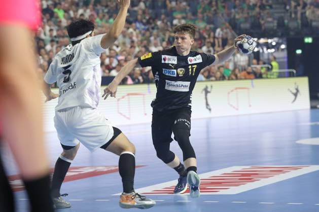 14 06 2025, xtgx, handball, EHF Champions League semi-final 1, Füchse Berlin HBC Nantes v l Nils Lichtlein Berlin, 17 throws goal, goal scorer, scores the goal Koeln