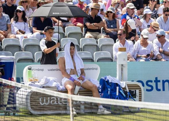 BAU Stuttgart Tennis , BOSS Open, Ben Shelton USA on the bench shirtless