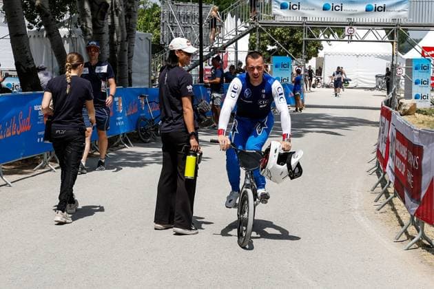 COUPE DU MONDE DE BMX 2025 MANCHE 1 PHOTOPQR LE DAUPHINE Christophe AGOSTINIS ; Sarrians ; 14 06 2025 ; Sarrians le 14 juin 2025. Coupe du Monde de BMX 2025. Manche 1.. Elite homme. Romain Mahieu et sa compagne Saya Sakakibara. . Photo Christophe Agostinis Le Dauphiné Libéré BMX WORLD CUP EVENT IN SARRIANS FRANCE JUNE 14TH 2025 Sarrians Vaucluse Provence-Alpes-Côte d Azur France  Copyright: xPHOTOPQR LExDAUPHINE MAXPPPxChristophexAGOSTINISx 20250614JDL0068 20250614JDL0068