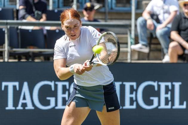 Berlin, 14 06 25, Tennis ecotrans Ladies Open Berlin at Steffi Graf Stadium Ladies, Singles, Kalinskaya Russia Seidel Germany Ella Seidel Germany returns a ball Berlin Tennis Open by HYLO 2025