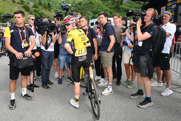 Criterium du Dauphine 2025 Stage 7 VALMEINIER 1800, FRANCE - JUNE 14 : Vingegaard Jonas (DEN) of Team Visma Lease a Bike during stage 7 of the 77th edition of Criterium du Dauphine Libere an UCI World Tour 2.UWT cycling road race stage for Men Elite of 131.6 km with start in Grand-Aigueblanche and finish in Valmeinier 1800 on June 14, 2025 in Valmeinier 1800, France, 14 06 2025 ( Motordriver Kenny Verfaillie - Valmeinier 1800 France  Copyright: xVincentxKalutx