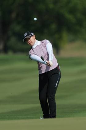 Meijer LPGA, Golf Damen Classic BELMONT, MICHIGAN-JUNE 14: Yuri Yoshida of Japan plays her shot toward the 9th green during the third round of the Meijer LPGA Classic for Simply Give golf tournament at Blythefield Country Club in Belmont, MI, USA Saturday, June 14, 2025. Belmont Michigan United States  Copyright: xJorgexLemusx originalFilename:lemus-meijerlp250614_npK7j.jpg