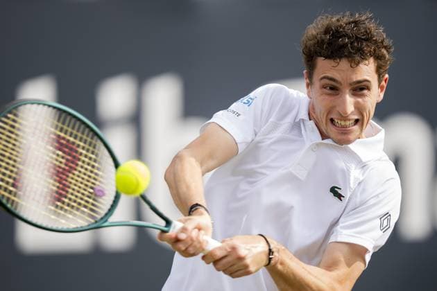 DEN BOSCH - Ugo Humbert (FRA) in his match against Gabriel Diallo (CAN) during the semifinals of the Libema Open. The tennis tournament takes place at the Autotron in Rosmalen. ANP SANDER KONING xVIxANPxSportx xxANPxIVx 529896555 originalFilename: 529896555.jpg