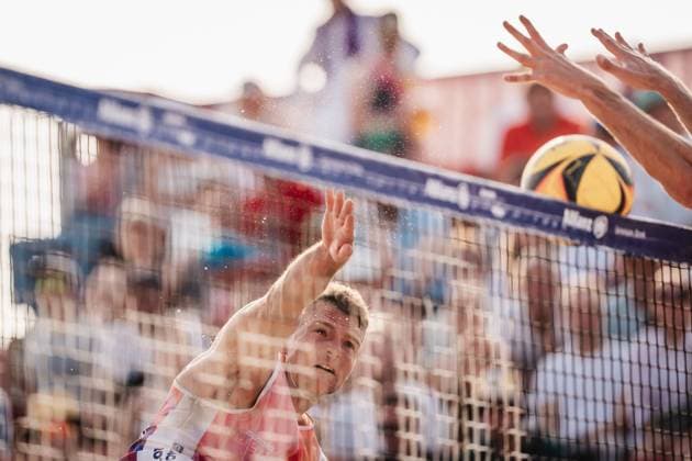 Beach Volleyball Men Allianz German Beach Tour 2025 Tourstop Bremen 14 06 2025 Daniel Kirchner at the Attack Bremen Waterfront Bremen Germany
