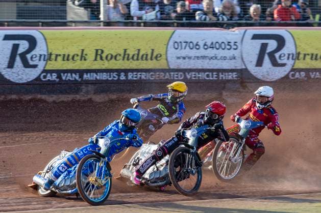 Sport Themen der Woche KW24 Sport Bilder des Tages 14th June 2025; National Speedway Stadium, Manchester, England; ATPI FIM Speedway Grand Prix of Great Britain Round 5: Bartosz Zmarzlik leads into the first corner  ActionPlus12801264 TimxWilliams