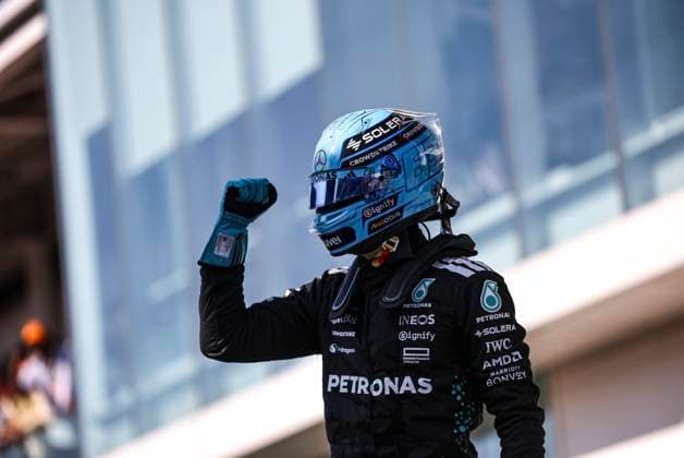 F1 - CANADIAN GRAND PRIX 2025 RUSSELL George (gbr), Mercedes AMG F1 Team W16, portrait, celebrating his pole position during the Formula 1 Pirelli Grand Prix du Canada 2025, 10th round of the 2025 FIA Formula One World Championship, WM, Weltmeisterschaft from June 14 to 16, 2025 on the Circuit Gilles Villeneuve, in MontrÃ al, Canada - MontrÃ alCanada  Copyright: xEricxAlonsox