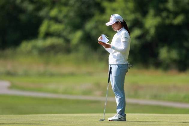 Meijer LPGA, Golf Damen Classic for Simply Give BELMONT, MICHIGAN - JUNE 14: Hye-Jin Choi of the Republic of Korea reviews her notes on the 15th green during the third round of the Meijer LPGA Classic for Simply Give golf tournament at Blythefield Country Club in Belmont, MI, USA Saturday, June 14, 2025. Belmont Michigan United States  Copyright: xAmyxLemusx originalFilename:lemus-meijerlp250614_npNcM.jpg