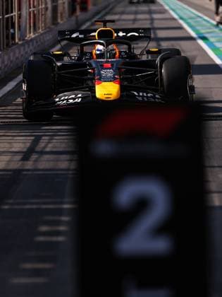 F1 - CANADIAN GRAND PRIX 2025 01 VERSTAPPEN Max (nld), Red Bull Racing RB21, action during the Formula 1 Pirelli Grand Prix du Canada 2025, 10th round of the 2025 FIA Formula One World Championship, WM, Weltmeisterschaft from June 14 to 16, 2025 on the Circuit Gilles Villeneuve, in MontrÃ al, Canada - MontrÃ alCanada  Copyright: xEricxAlonsox