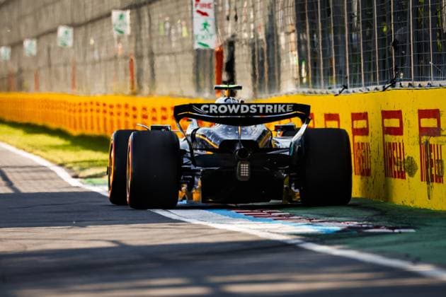 F1 - CANADIAN GRAND PRIX 2025 12 KIMI ANTONELLI Andrea (ita), Mercedes AMG F1 Team W16, action during the Formula 1 Pirelli Grand Prix du Canada 2025, 10th round of the 2025 FIA Formula One World Championship, WM, Weltmeisterschaft from June 14 to 16, 2025 on the Circuit Gilles Villeneuve, in MontrÃ al, Canada - MontrÃ alCanada  Copyright: xFLORENTxGOODENx