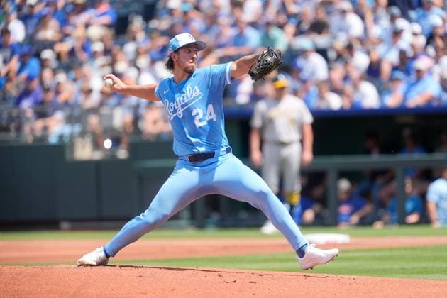 June 14, 2025: Kansas City Royals pitcher Michael Lorenzen (24) delivers a pitch in the first inning against the Athletics at Kauffman Stadium Kansas City, Missouri. CSM. Kansas City United States - ZUMAc04_ 20250614_zma_c04_012 Copyright: xJonxRobichaudx